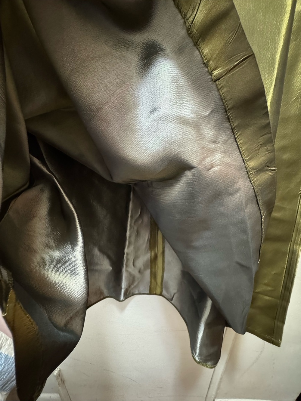 Rare Cache Vintage Y2K Gold Satin A-Line Maxi Skirt Size 0 - Picture 3 of 5